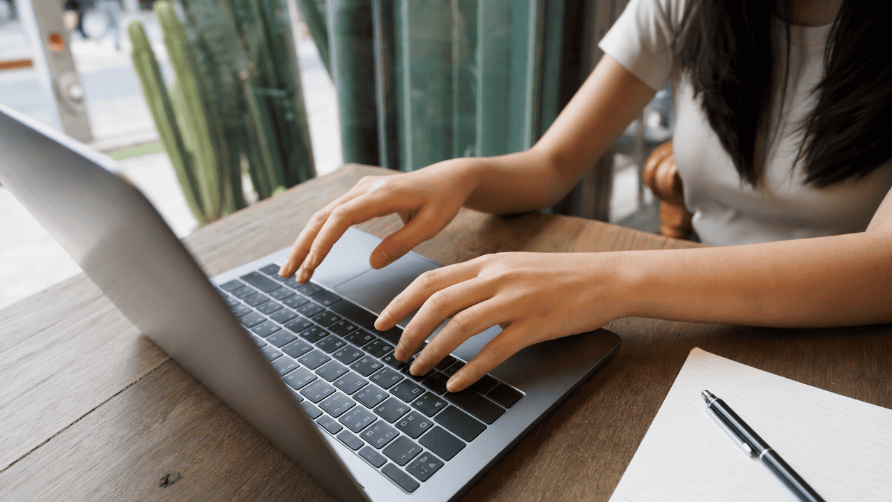 SEO Test Online คืออะไร? วิธีตรวจ SEO เว็บไซต์ฟรี 2026 4 การตรวจ seo เว็บไซต์ฟรีด้วยตัวเองผ่านคอมพิวเตอร์